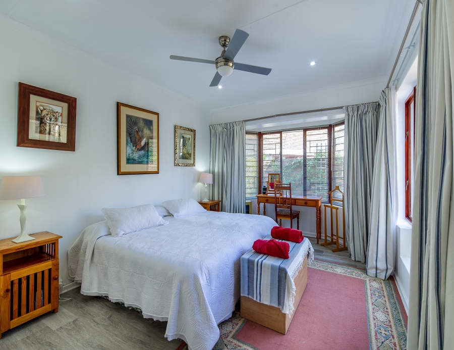 3 Bedroom Property for Sale in The Island Western Cape